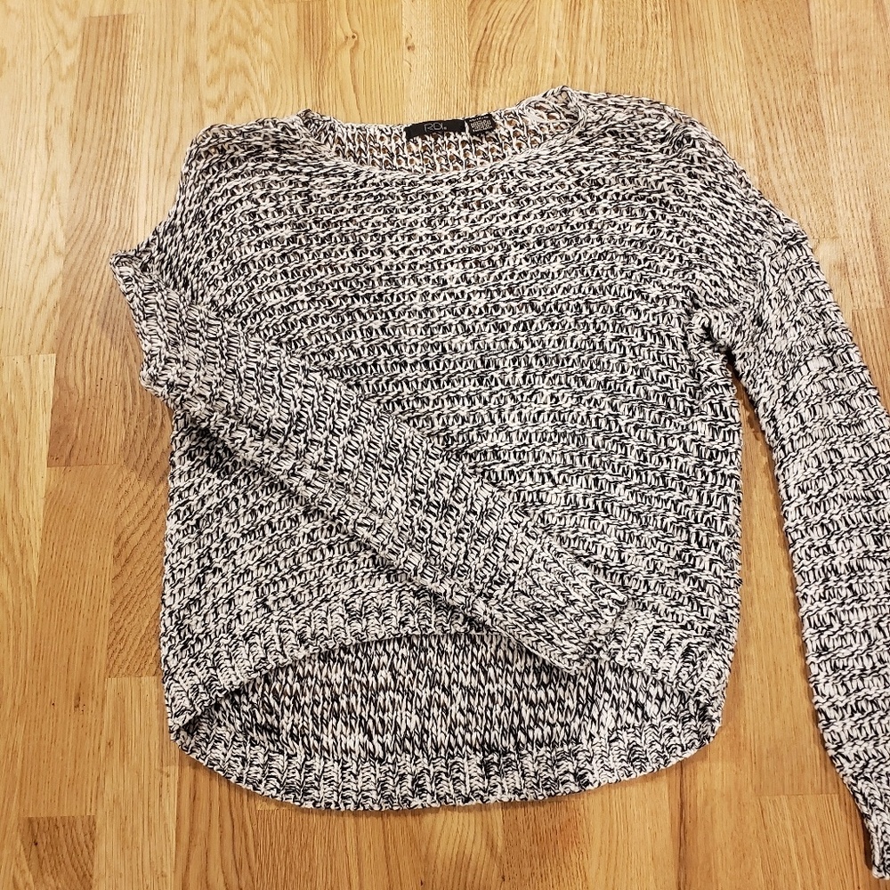 Black and white crop sweater